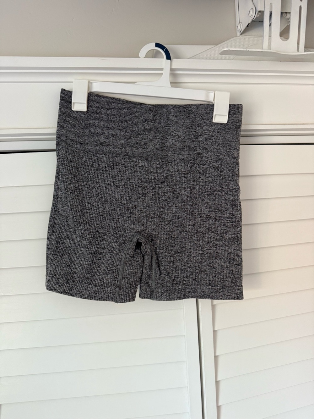 Colsie Ribbed High-Waist Bike Shorts - Gray Heather